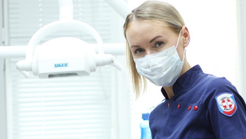 Юлия Ивановна Локтионова врач стоматолог